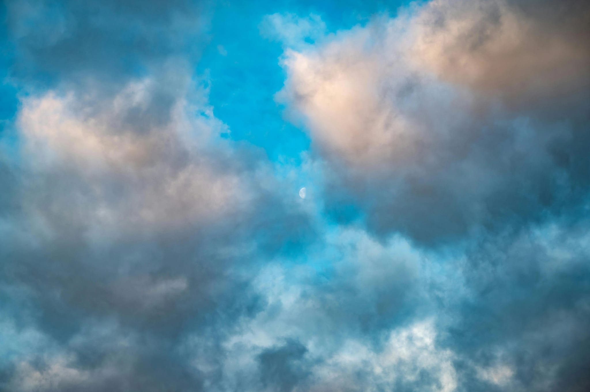 Dark monsoon clouds over Tucson mountains
